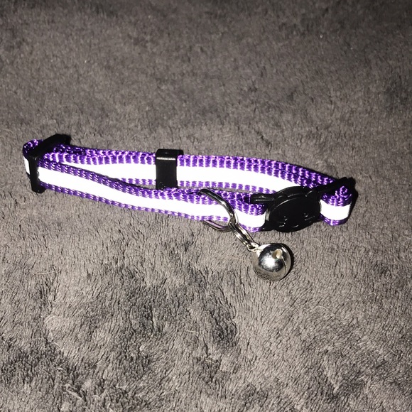 Bemix pets breakaway reflective Purple collar with bell New - Picture 2 of 4